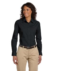 Harriton M510W Women’s Essential Poplin – Black (on model)