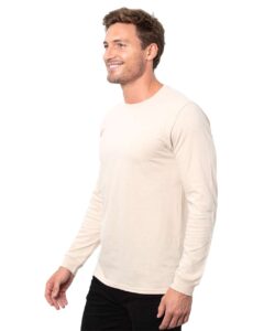 Threadfast Apparel T3000 Unisex Epic Long Sleeve T-Shirt – Natural (on model side)