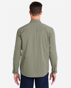 HUK H150184 Men’s Creekbed Pocket Fishing Shirt – Moss (on model back)