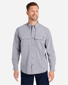 HUK H150184 Men’s Creekbed Pocket Fishing Shirt – Night Owl (on model)
