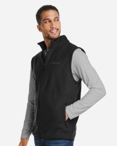 Marmot M15778 Men’s M2 Rocklin Vest – Black (on model side)