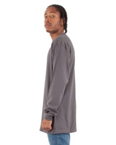 Shaka Wear SHALS Unisex Active Long Sleeve Tee – Dark Grey (on model side)
