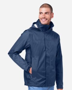 Marmot M15881 Men’s PreCip® Eco Packable Rain Jacket – Arctic Navy (on model side)