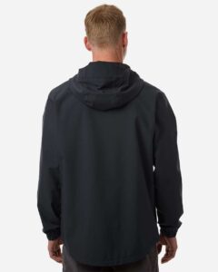 HUK H400159 Men’s Storm Rain Jacket – Black (on model back)