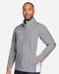 Under Armour 1390159 Men’s Rival Stretch Jacket – Mod Grey/ White (on model side)