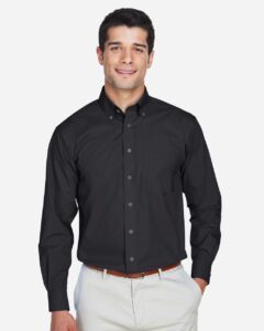 Devon & Jones D620 Men’s Crown Collection® Broadcloth Woven Dress Shirt – Black (on model)