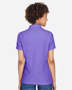 Devon & Jones DG150W Women’s DRYTEC20™ Performance Polo – Grape (on model back)