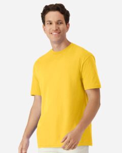 Gildan 3000 Unisex Light Cotton T-Shirt – Daisy (on model)