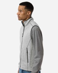North End NE731 Men’s Jasper Jacquard Fleece Vest – Grey/ White (on model side)