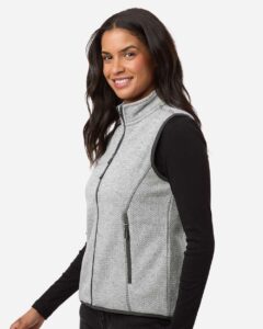 North End NE731W Women’s Jasper Jacquard Fleece Vest – Grey/ White (on model side)