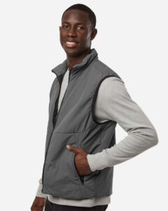 Weatherproof 26714 Men’s Commuter Tech Vest – Storm (on model side)