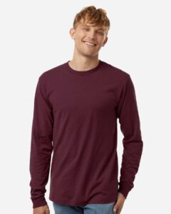 Tultex 202LS Unisex Fine Jersey Long Sleeve T-Shirt – Burgundy (on model)