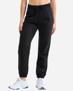 TriDri TD605 Unisex Jamie Recycled Joggers – Black (on model)