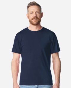 Gildan 64PLSMA Unisex Softstyle® Plasma Print T-Shirt – Navy (on model)