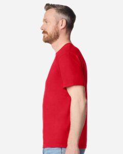 Gildan 64PLSMA Unisex Softstyle® Plasma Print T-Shirt – Red (on model side)