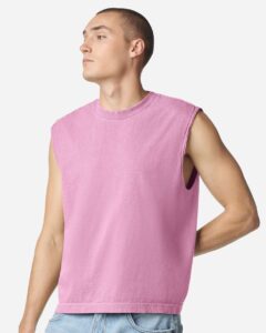American Apparel 207GD Unisex Heavyweight Cotton Garment-Dyed Boxy Muscle Tee – Faded Powder Pink (on model)