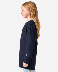Champion CH1751 Youth Long Sleeve T-Shirt – Navy (on model side)