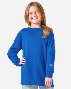 Champion CH1751 Youth Long Sleeve T-Shirt – Royal Blue (on model)