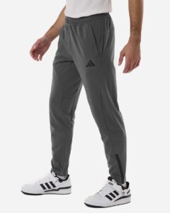 Adidas AT218 Men’s Game & Go Fleece 3-Bar Sweatpants – Team Grey Four (on model side)