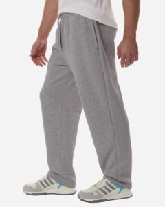 Adidas AT215 Men’s Fleece Sweatpants – Medium Grey Heather/ White (on model side)