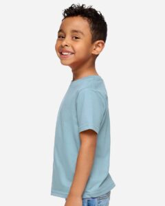 Rabbit Skins 3321 Toddler Fine Jersey Tee – Arctic (on model side)