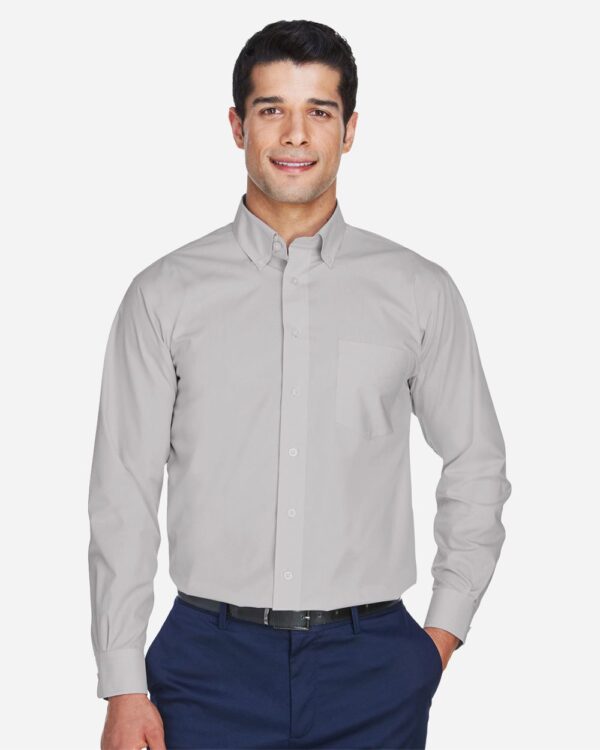 Devon & Jones Devon & Jones D620 Men’s Crown Collection® Broadcloth Woven Dress Shirt