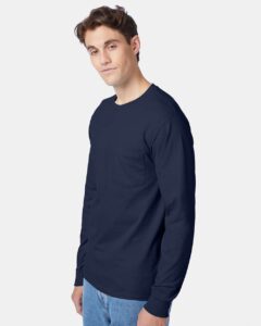 Hanes 5596 Unisex Authentic Long Sleeve Pocket T-Shirt – Navy (on model side)