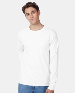 Hanes 5596 Unisex Authentic Long Sleeve Pocket T-Shirt – White (on model)