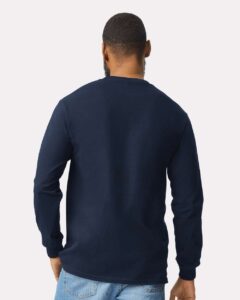 Gildan 2410 Unisex Ultra Cotton® Long Sleeve Pocket T-Shirt – Navy (on model back)