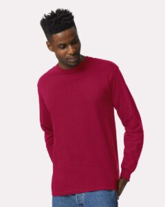 Gildan 2400 Unisex Ultra Cotton® Long Sleeve T-Shirt – Cardinal Red (on model)