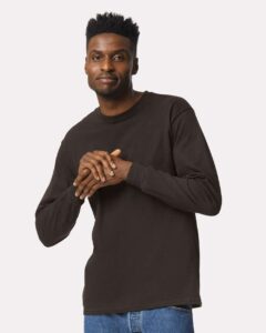 Gildan 2400 Unisex Ultra Cotton® Long Sleeve T-Shirt – Dark Chocolate (on model)