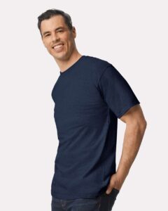 Gildan 2000T Men’s Tall Ultra Cotton® T-Shirt – Navy (on model side)