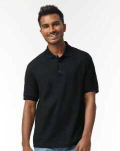 Gildan 8800 Unisex DryBlend® Polo – Black (on model)