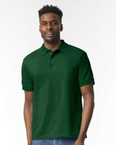 Gildan 8800 Unisex DryBlend® Polo – Forest Green (on model)