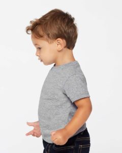 Rabbit Skins 3401 Infant Cotton Jersey Tee – Heather (on model side)