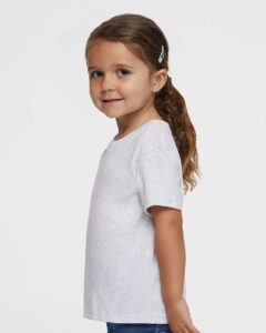 Rabbit Skins 3301T Toddler Cotton Jersey Tee – Ash (on model side)