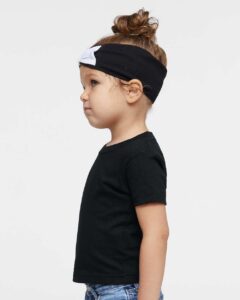 Rabbit Skins 3401 Infant Cotton Jersey Tee – Black (on model side)