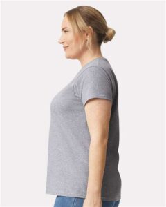 Gildan 2000L Women’s Ultra Cotton® T-Shirt – Sport Grey (on model side)