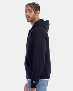 Champion S800 Unisex Powerblend® Full-Zip Hooded Sweatshirt – Navy (on model side)