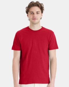 Hanes 4980 Unisex Perfect-T T-Shirt – Deep Red (on model)
