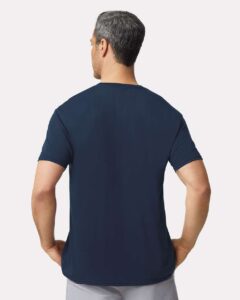 Gildan 42000 Unisex Performance® T-Shirt – Navy (on model back)
