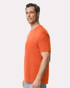 Gildan 42000 Unisex Performance® T-Shirt – Orange (on model side)