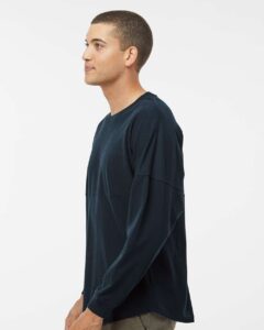J. America 8229 Unisex Game Day Jersey Long Sleeve T-Shirt – Navy (on model side)
