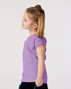 Rabbit Skins 3316 Toddler Girls Fine Jersey Tee – Lavender (on model side)