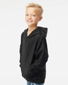 Independent Trading Co. SS4001Y Youth Midweight Hooded Sweatshirt – Black (on model side)