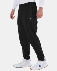 Champion RW10 Unsiex Reverse Weave® Sweatpants – Black (on model side)