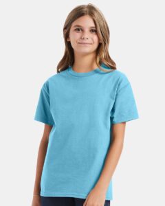 Hanes 5450 Youth Authentic T-Shirt – Blue Horizon (on model)