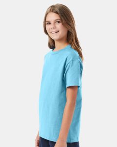 Hanes 5450 Youth Authentic T-Shirt – Blue Horizon (on model side)