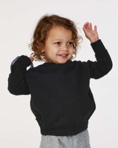 Independent Trading Co. PRM10TSB Toddler Special Blend Hooded Raglan Sweatshirt – Black (on model)