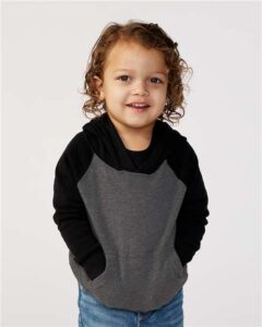 Independent Trading Co. PRM10TSB Toddler Special Blend Hooded Raglan Sweatshirt – Carbon/ Black (on model)